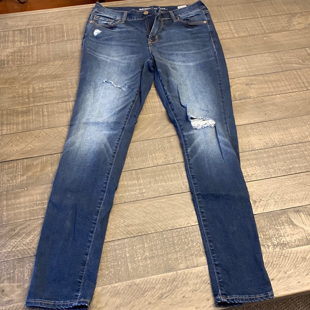 Dark Denim Ripped Mid Rise Skinny Jeans